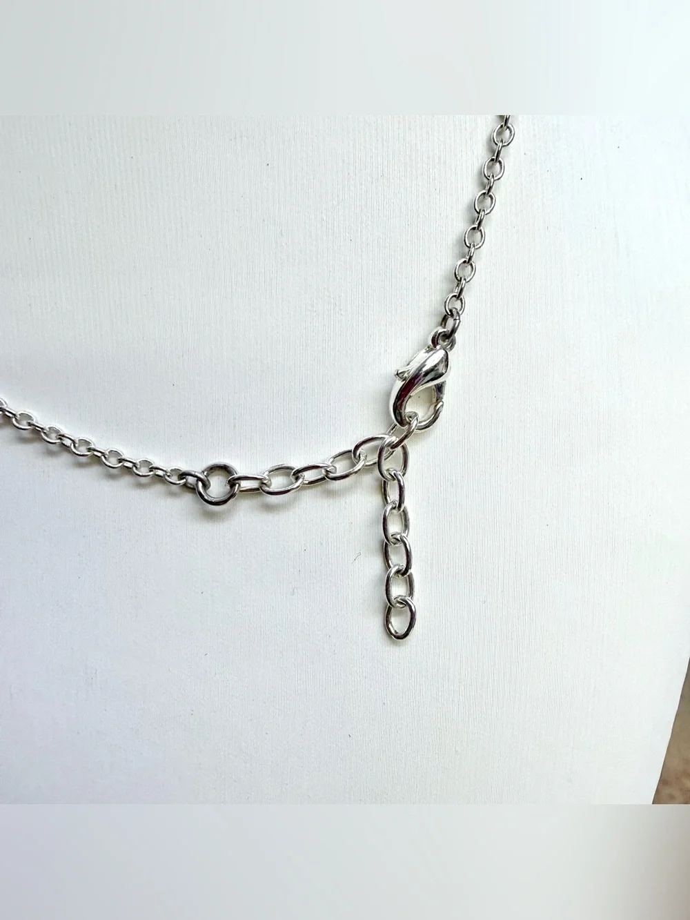 Beautiful Formal Silver Toned Rhinestone Statement Necklace